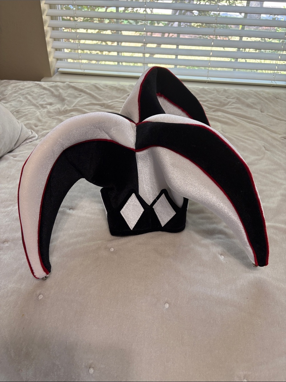 Black & White Halloween Jester Hat Kids Costume - Classic Harlequin Design